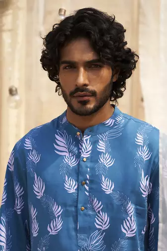 Deep blue base floral leaf print kurta set for Men