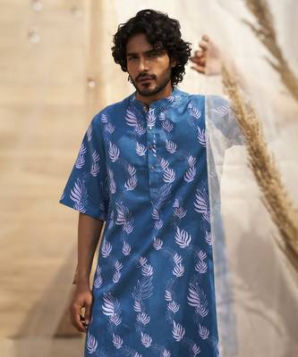 Deep blue base floral leaf print kurta set for Men 3