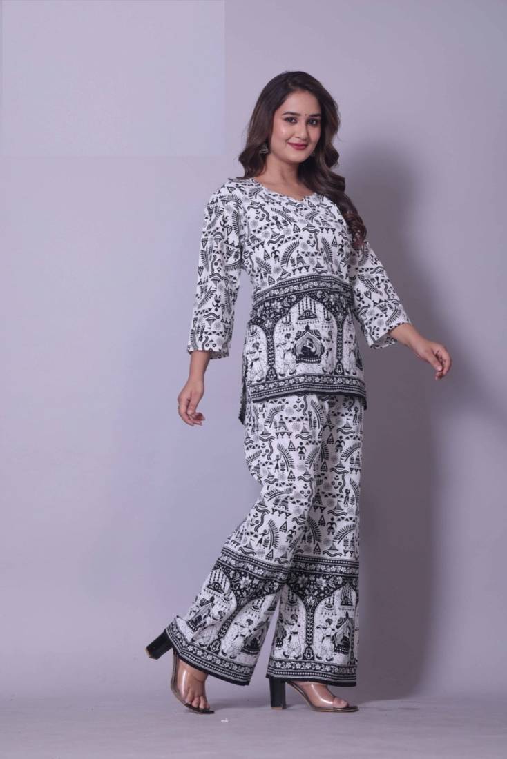 Black And White Color Jaipuri Printed Cotton Top And Plazo Pair(Co-Ord Set)