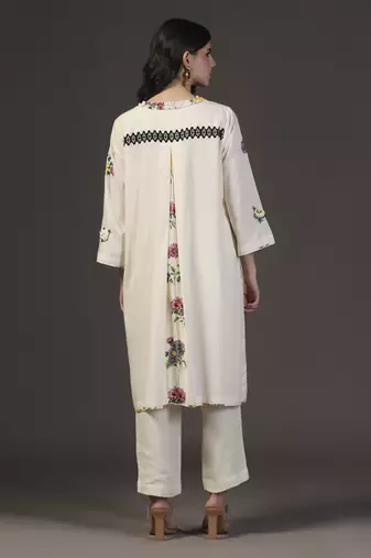 Blissful white cotton printed and applique kurta set
