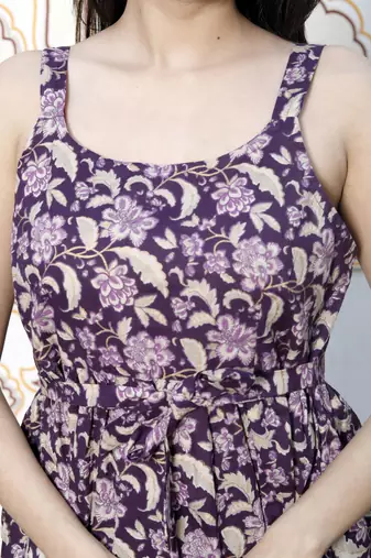 pure cotton floral printed purple noodle straps short peplum top