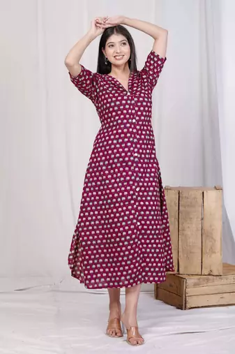 relaxed fit red floral printed a-line pure cotton midi dress