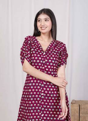 relaxed fit red floral printed a-line pure cotton midi dress 3