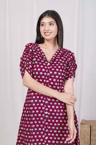relaxed fit red floral printed a-line pure cotton midi dress