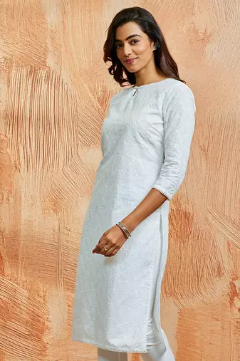 Wowhite only kurta