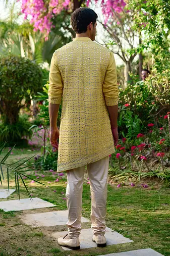 Sunset yellow jaisalmer bandi set