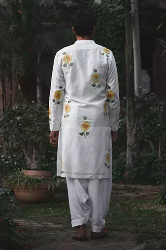 Off -white alwar hand painted kurta set