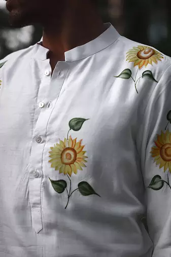 Off -white alwar hand painted kurta set