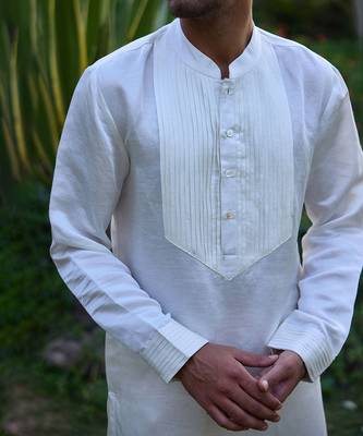 Ivory pleated kurta set 5