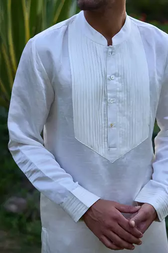 Ivory pleated kurta set