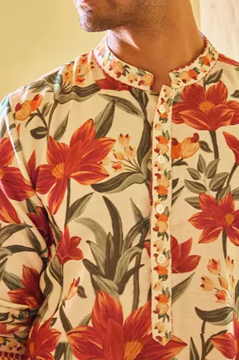 Cream akbari kurta set
