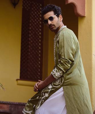 Sap green falaknuma kurta set 4