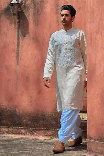 Ivory roopangarh kurta set
