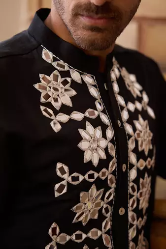 Black juna mahal kurta set
