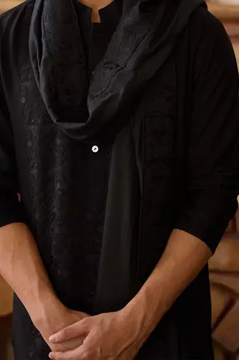 Black ranjit kurta set