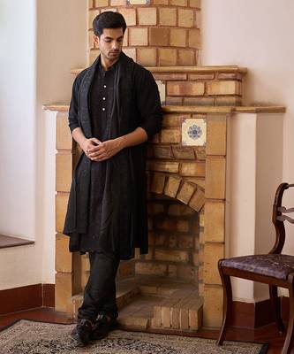 Black ranjit kurta set 3