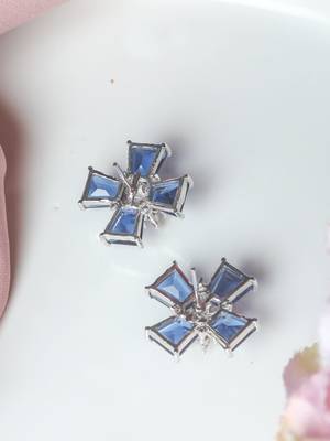 Elegant royal blue sliver plated studs 3
