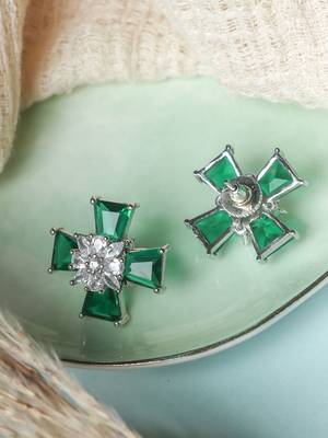 Elegant bottle green sliver plated studs 2
