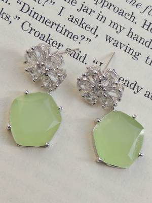 Sliver-plated pista floral studs 1