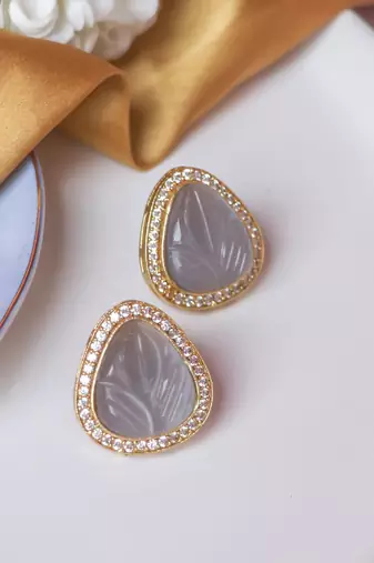 Classic grey craving & cz stone studs