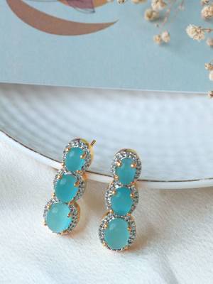 Aqua tri-stone casual studs 1
