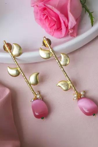 Western leaf pink earring