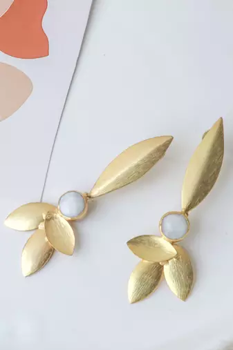 Western white leaf earring