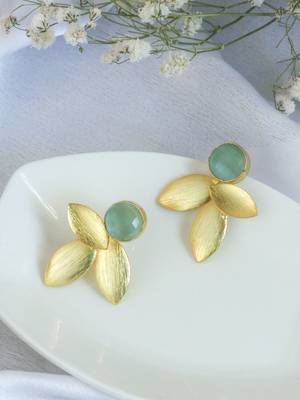 Delight mint leaf studs 1