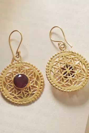 Gold plated mughal jali-work earring