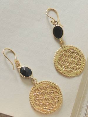 Handcrafted gold plated mughal jali hook earring 2