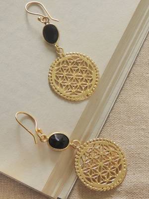 Handcrafted gold plated mughal jali hook earring 3