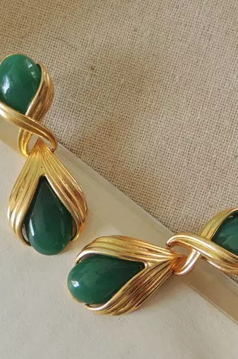 Indo-western handcrafted earring