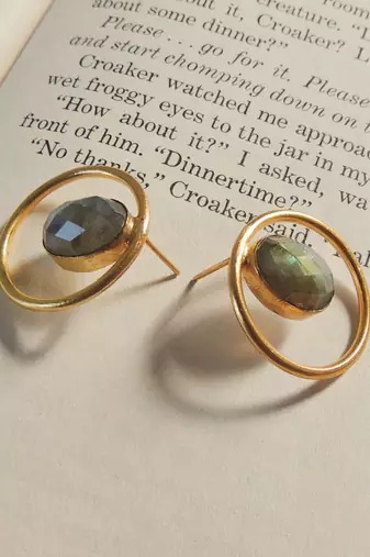Natural stone gold circle studs