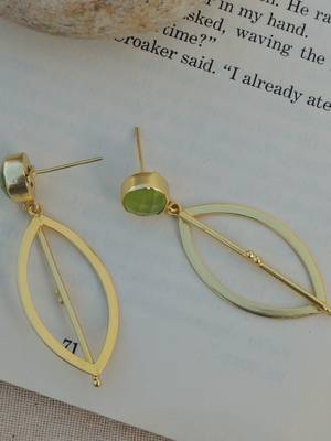 Handmade gold-plated pista earrings 3