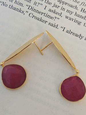 Shinned gold-plated ruby stone earring 3