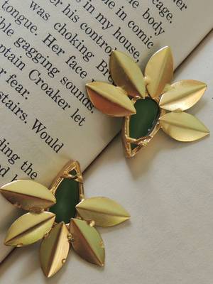 Hand-painted pastel green studs 3