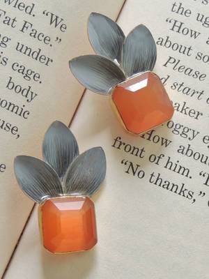 Hand-painted pastel grey studs 1