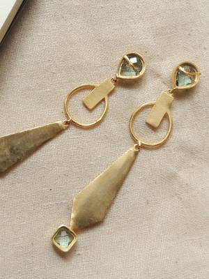 Matte plated statement earring 3