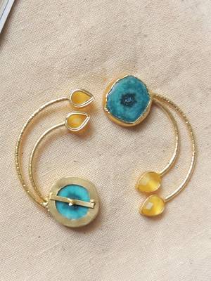 Western natural stone wired earring 2