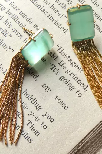 Mint octo gold chain earring