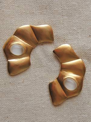 Western matte finish gold plated studs 1