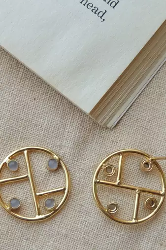 An elegant delight geometric studs