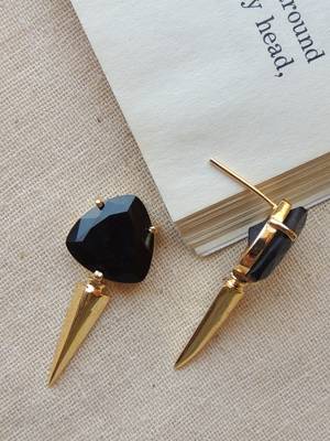 Classic black geometric statement studs 3