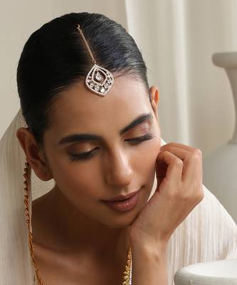 Rose gold polki maang tikka 2