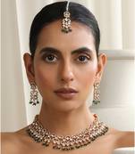 Green rose gold polki necklace set with maang tikka