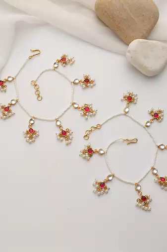 Red kundan anklets
