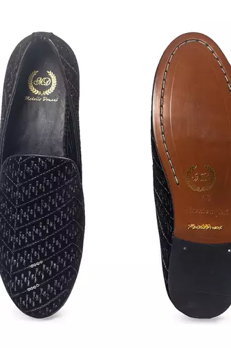 Awadh slipons