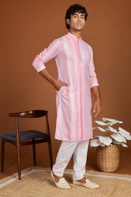 Arruga stylish shaded rayon kurta pyjama set 3