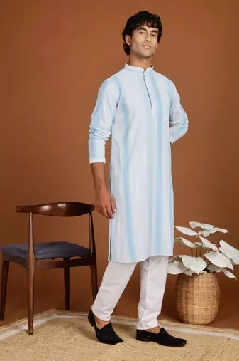 Arruga stylish shaded rayon kurta pyjama set