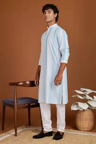 Arruga stylish shaded rayon kurta pyjama set